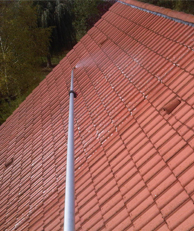 Traitement anti mousse toiture 01